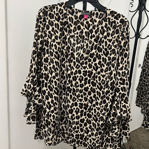 Vince Camuto Brown and Cream Bell Sleeve Blouse with Relaxed Fit - Picture 2 of 10